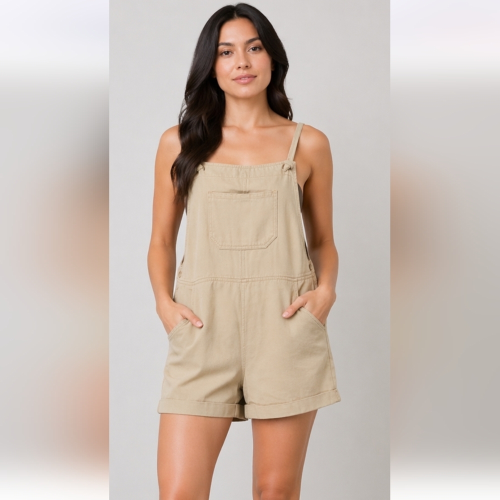CIDER Khaki 100% Cotton Overall Oversiz Shorts Adjustable String Shoulder Straps